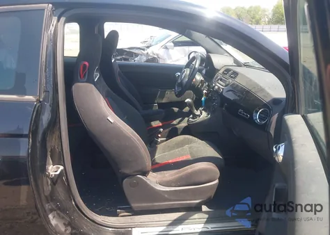 2014 Fiat 500 Abarth z USA, uszkodzony, nr VIN 3C3CFFFH0ET240076